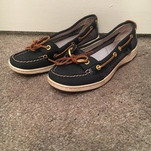 Navy mesh Sperry’s